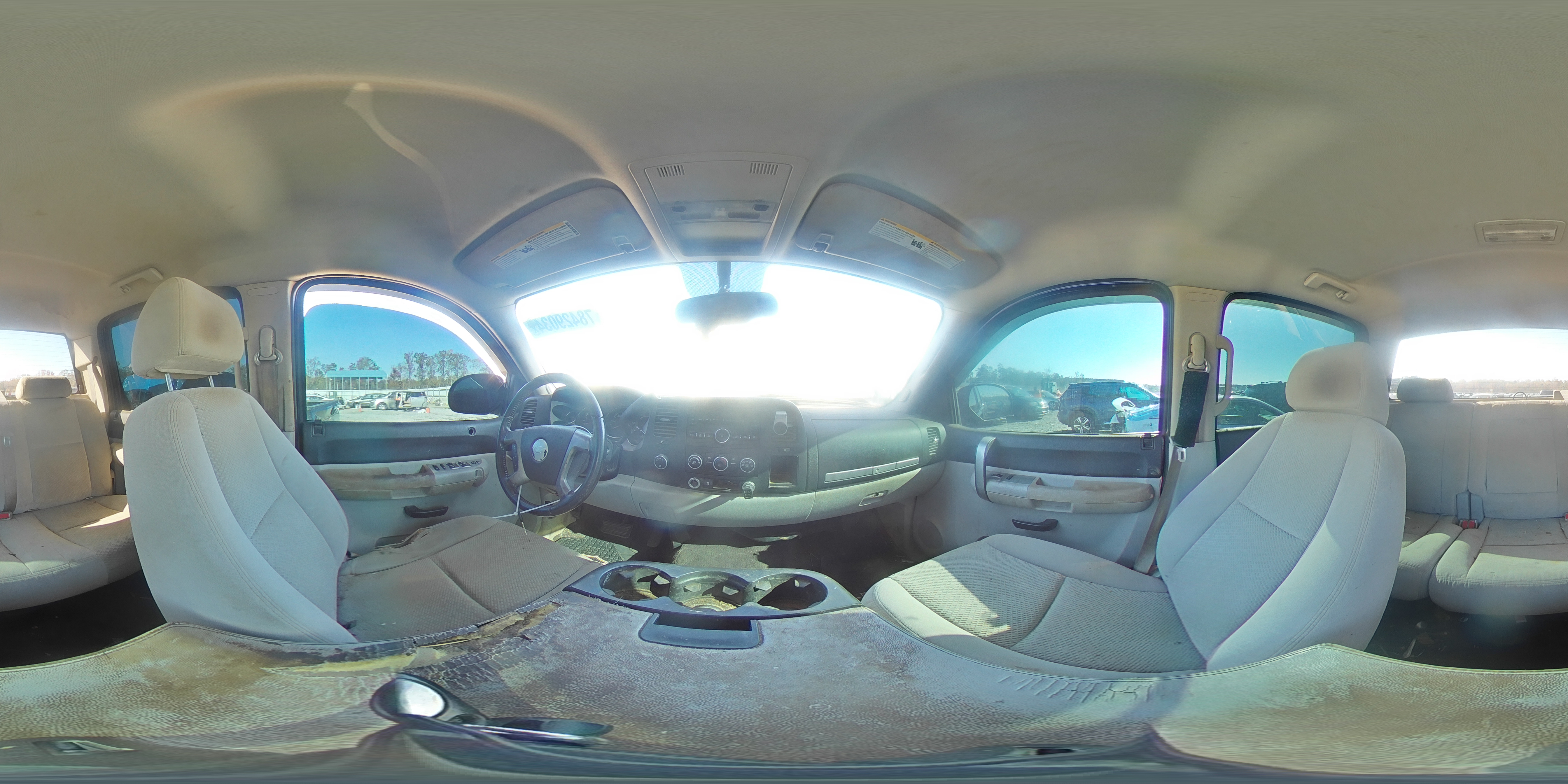 2007 Chevrolet Silverado - Image 12