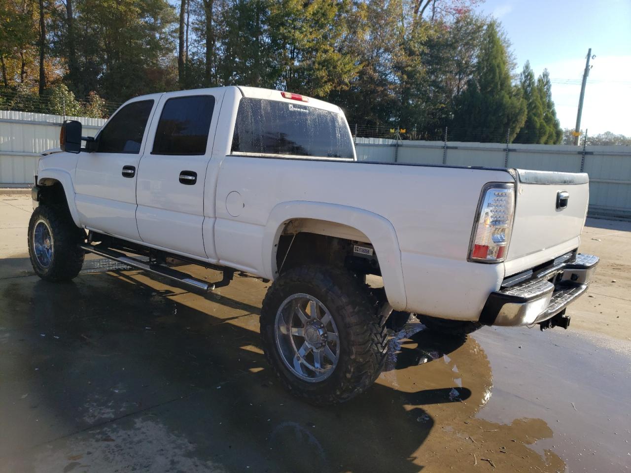 2006 Chevrolet Silverado K2500 Heavy Duty VIN: 1GCHK23D56F163479 Lot: 76736054