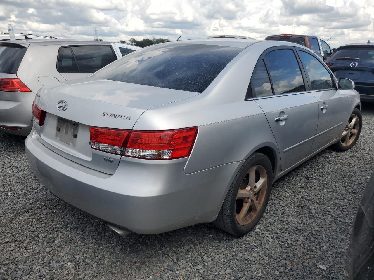 2006 Hyundai Sonata - Image 3
