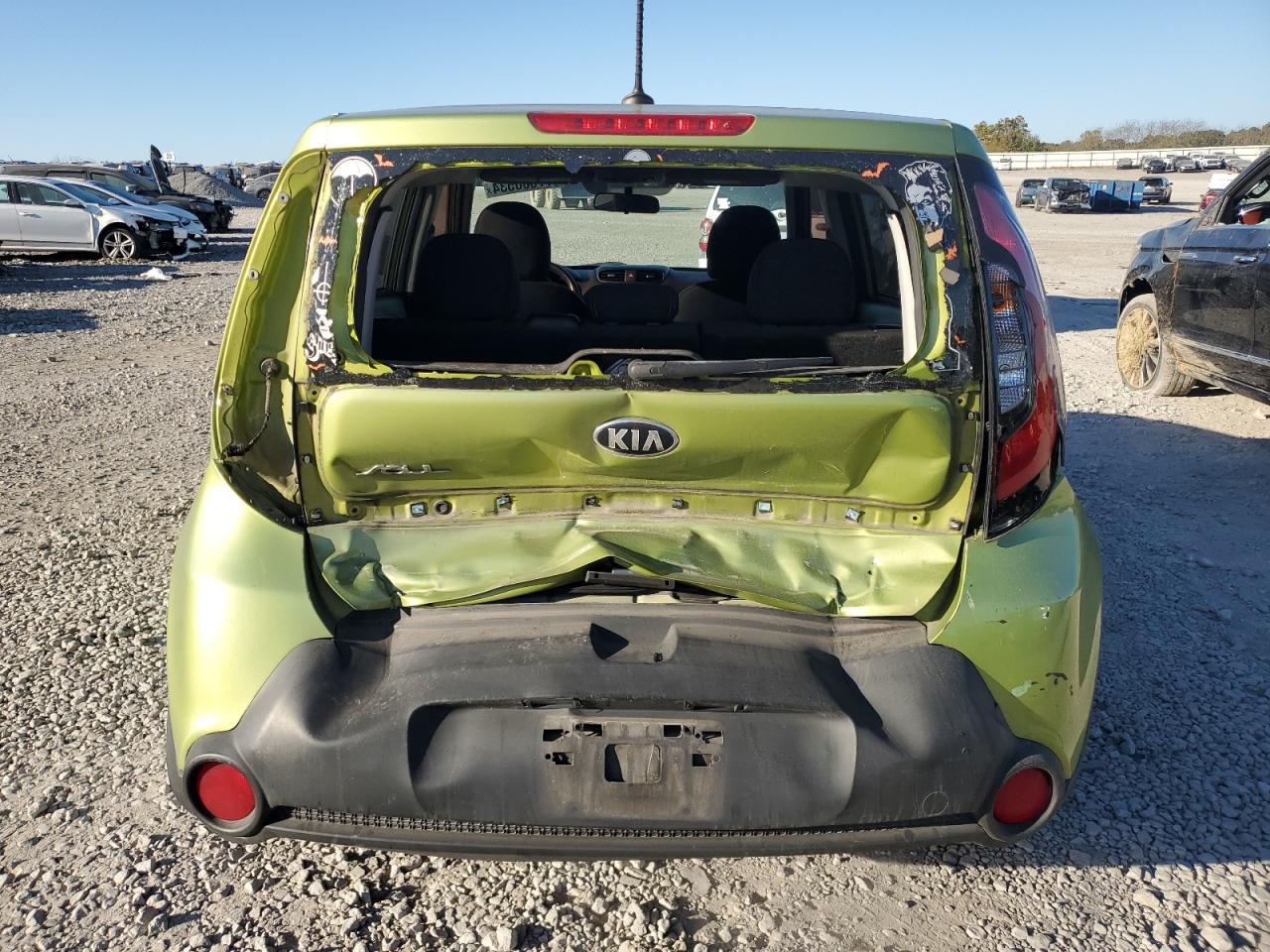 VIN KNDJN2A25G7841752 2016 KIA SOUL no.6