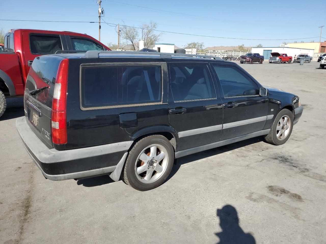 YV1LZ56D7Y2712137 2000 Volvo V70 Xc