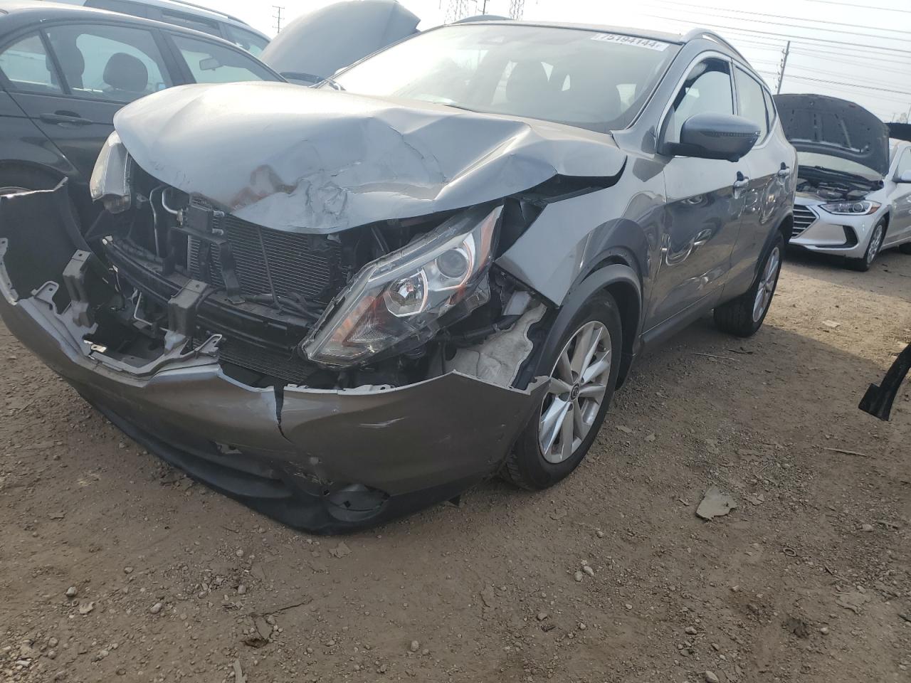 2019 Nissan Rogue - Image 1
