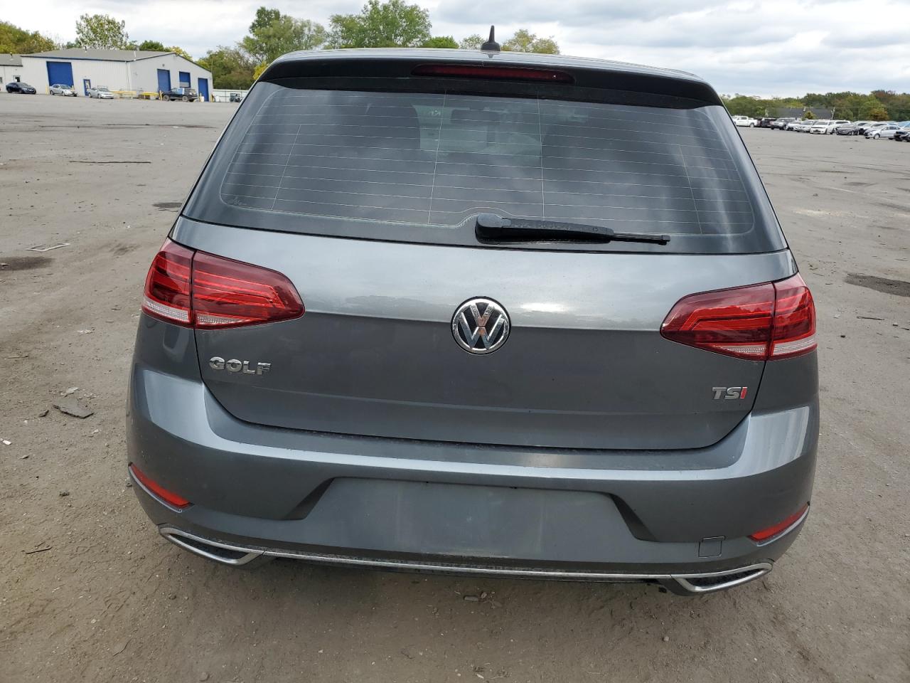 3VWG17AU8JM254265 2018 Volkswagen Golf S