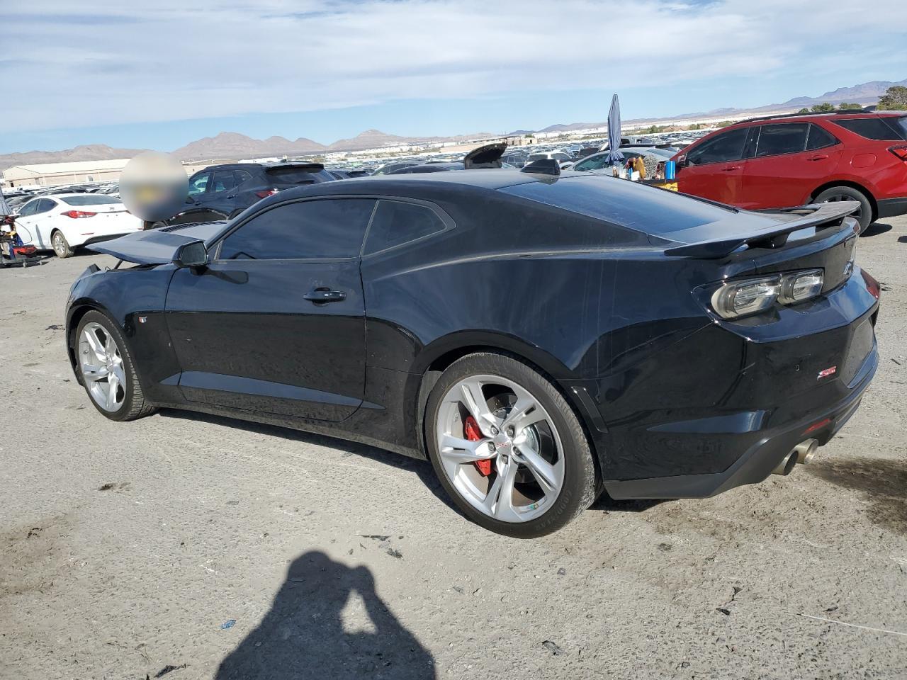2020 Chevrolet Camaro - Image 2