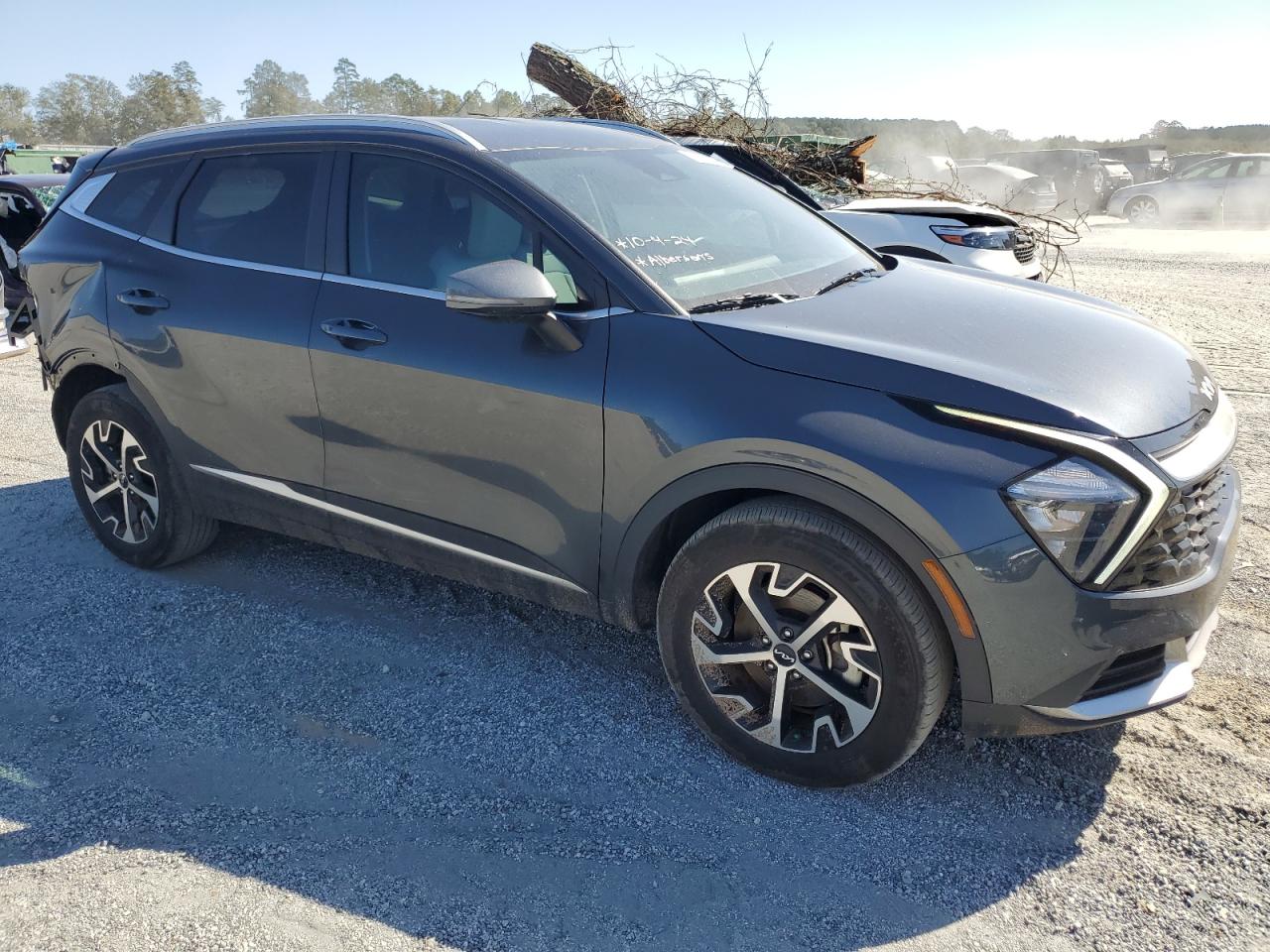 2023 Kia Sportage - Image 4