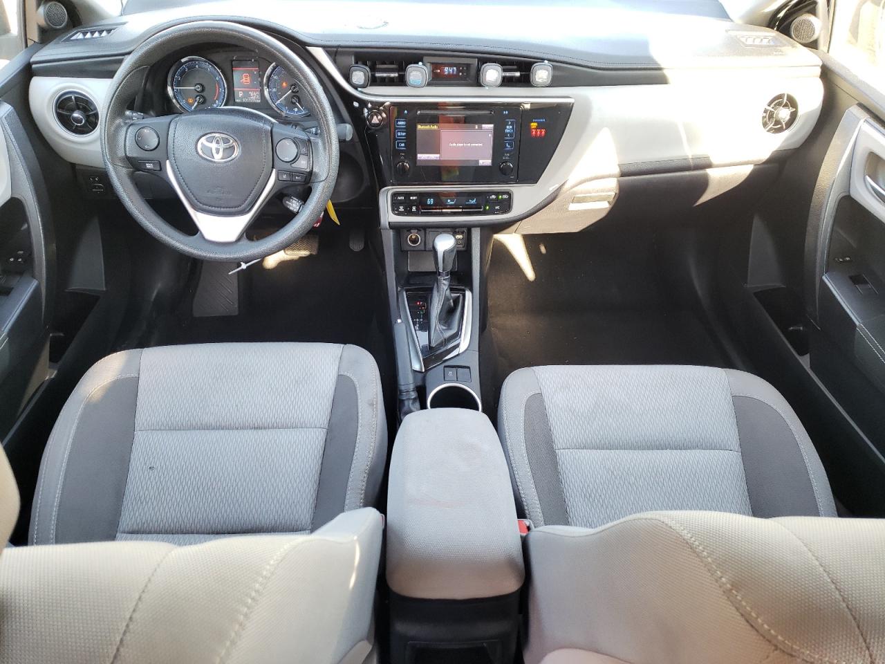 2018 Toyota Corolla - Image 8