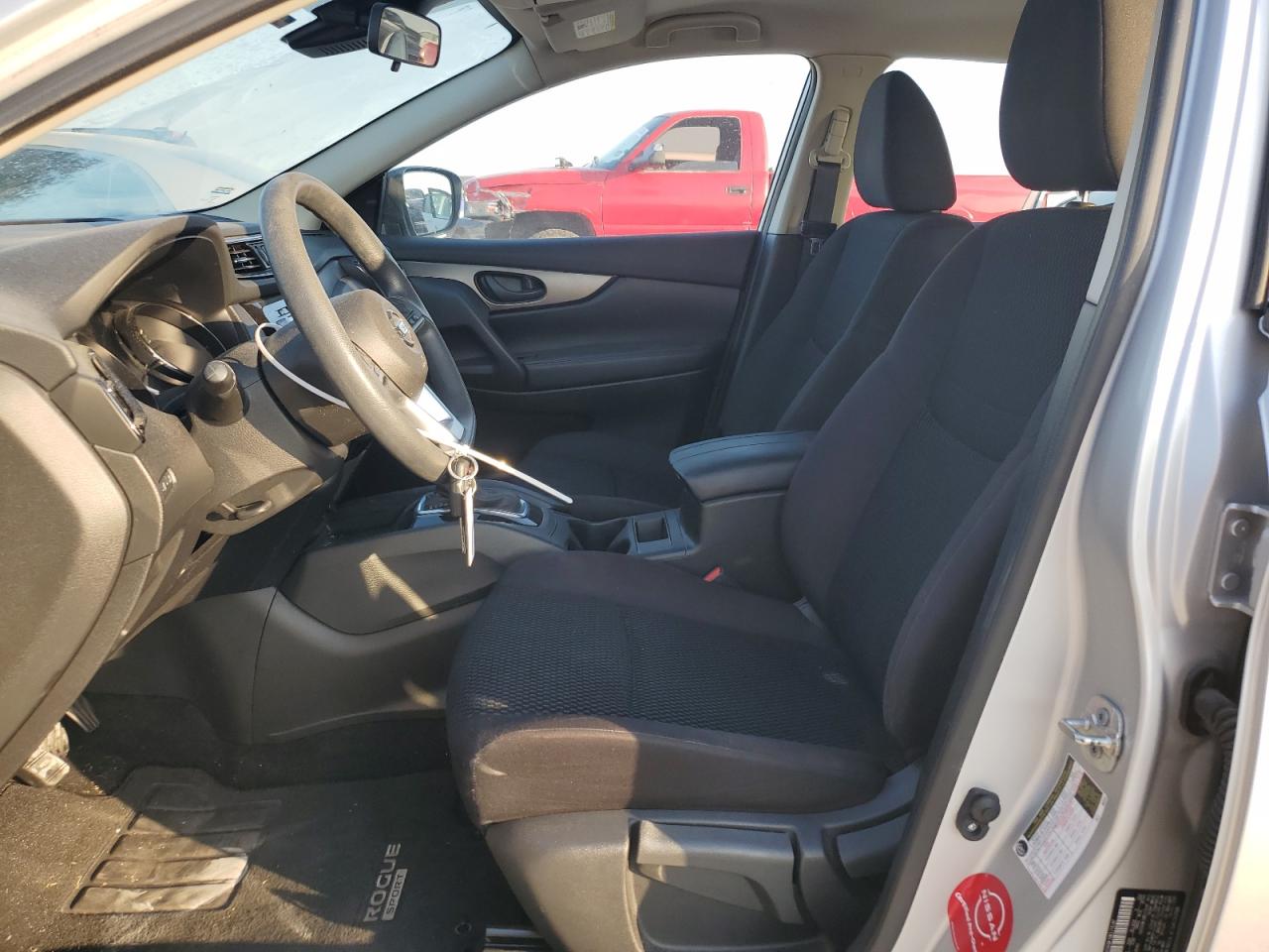 2020 Nissan Rogue - Image 7