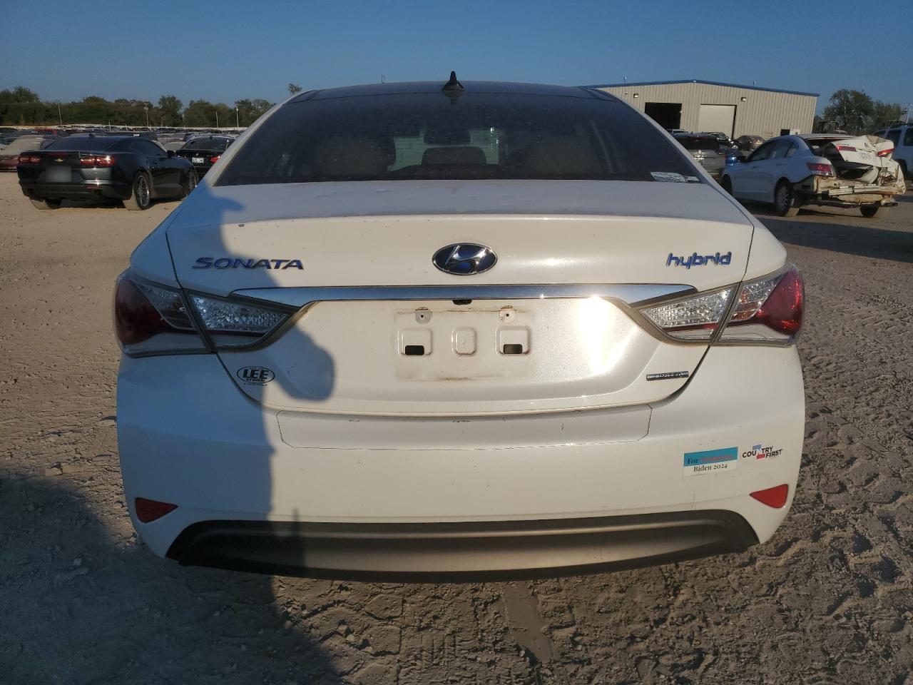 2015 Hyundai Sonata Hybrid VIN: KMHEC4A40FA120045 Lot: 74415884