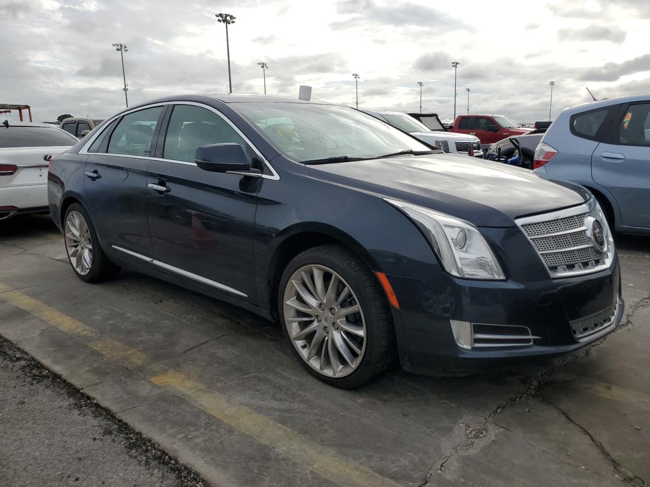 2013 Cadillac XTS - Image 4