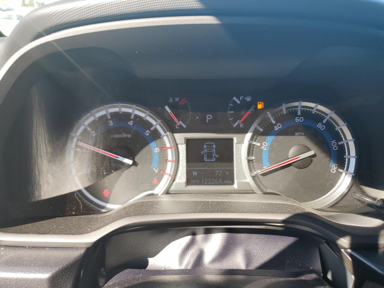 2017 Toyota 4Runner - Image 9