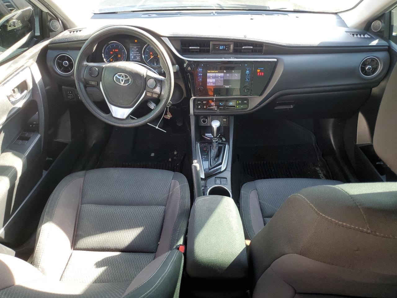 2018 Toyota Corolla - Image 8