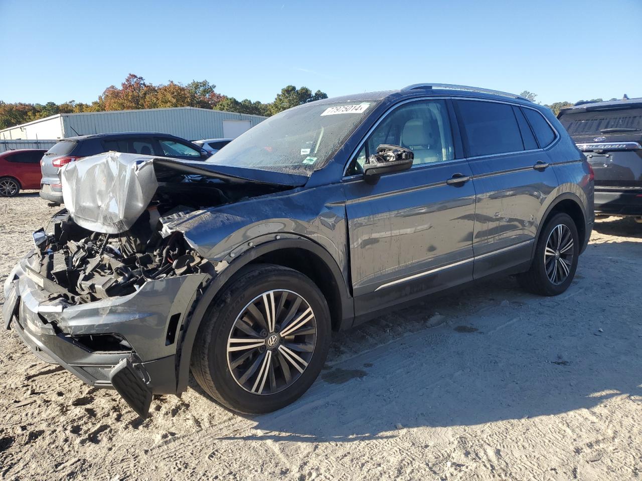 2019 Volkswagen Tiguan - Image 1