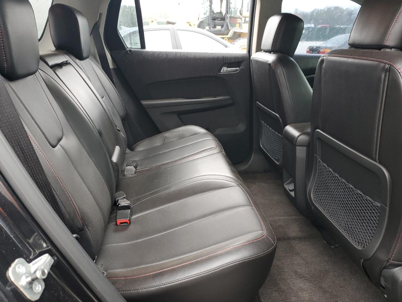 2010 GMC Terrain - Image 11