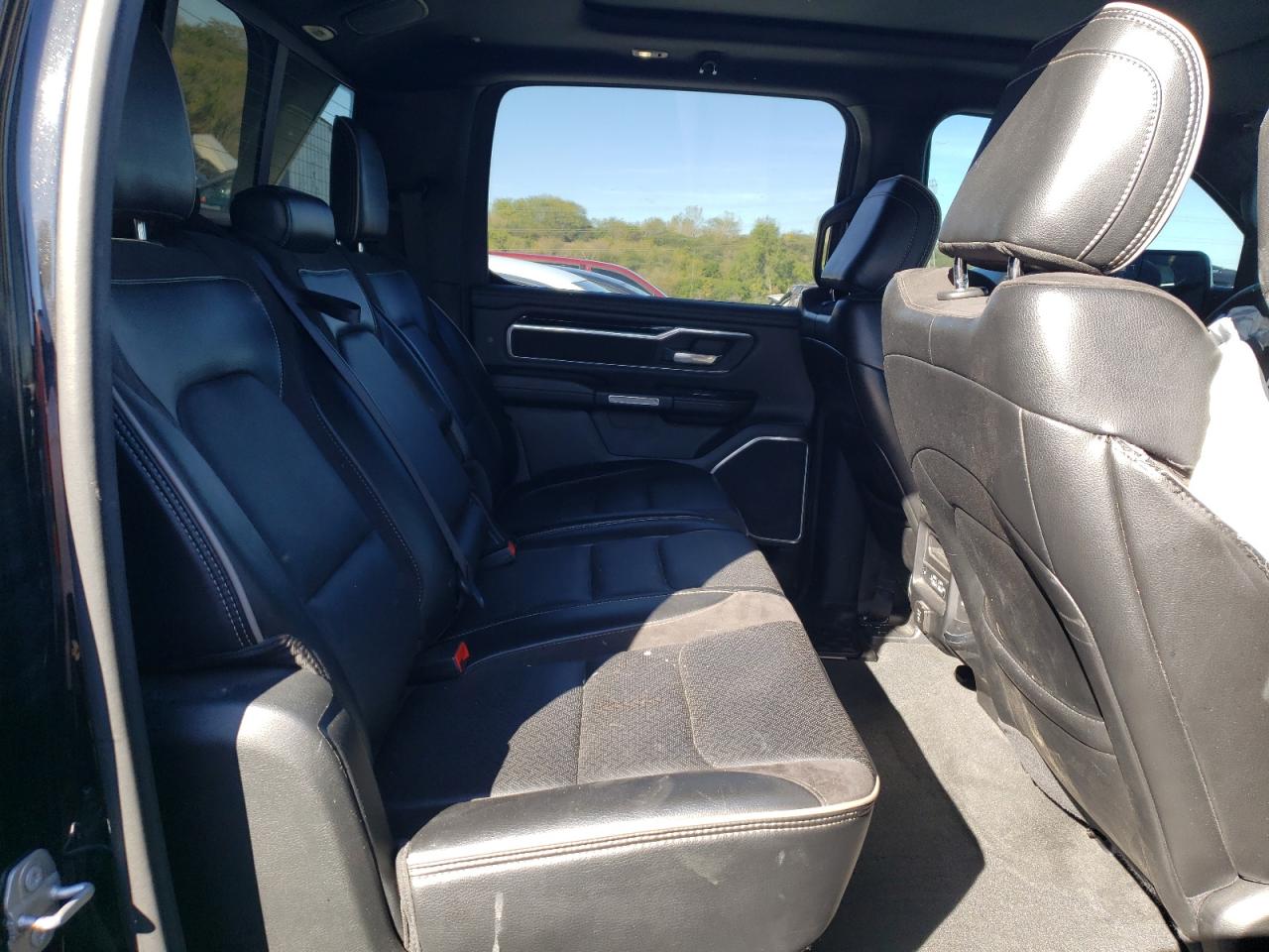 2020 RAM 1500 - Image 10