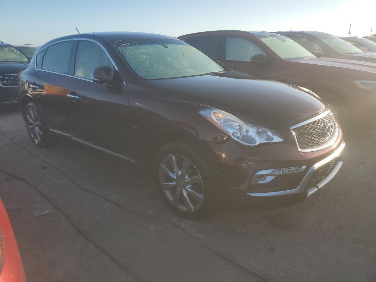2017 Infiniti QX50 - Image 4