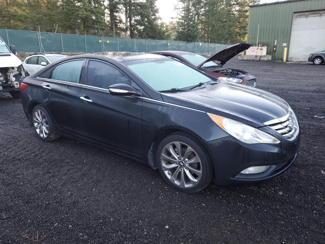 2013 Hyundai Sonata - Image 4