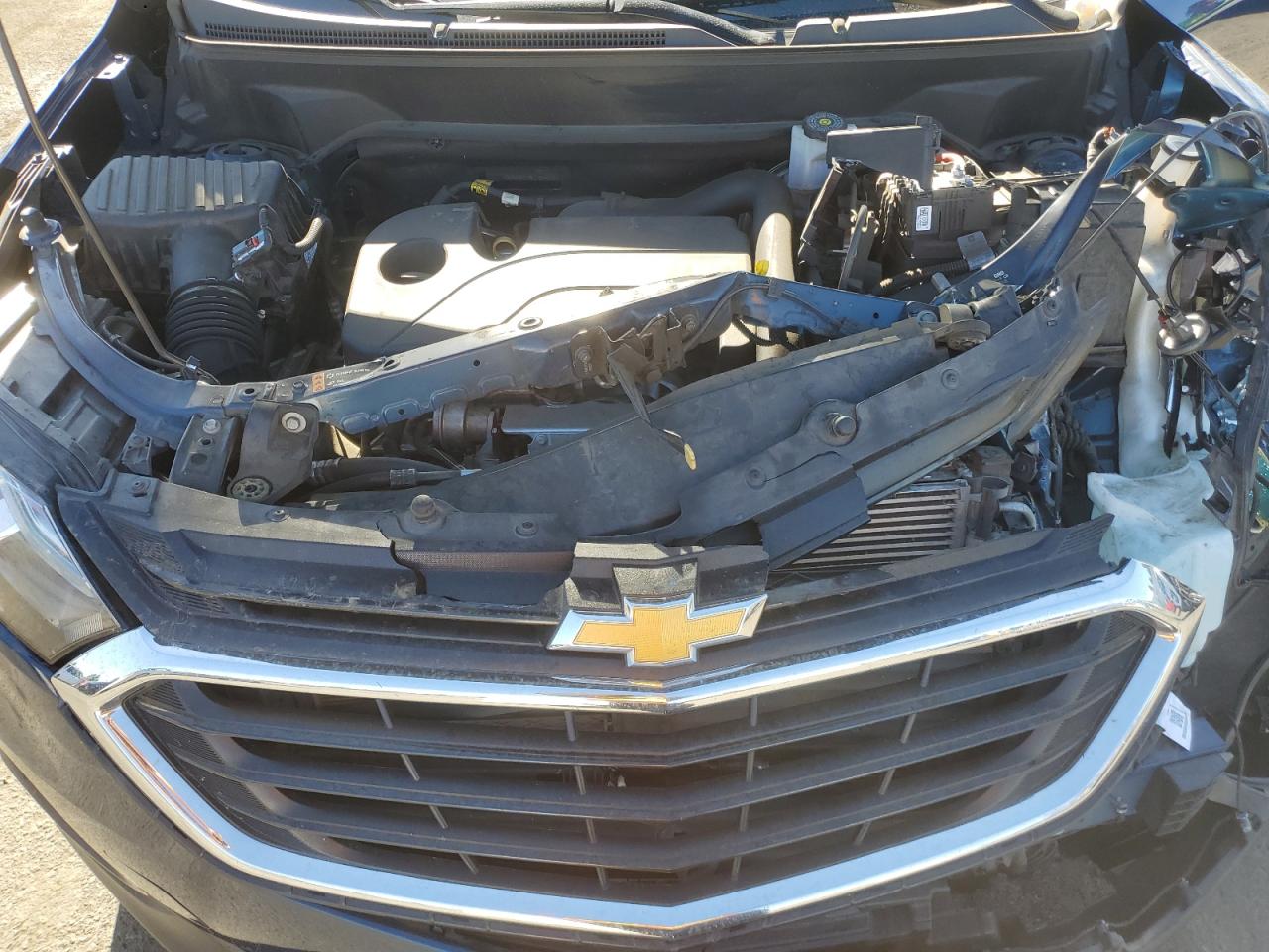 3GNAXKEV9LL324207 2020 Chevrolet Equinox Lt