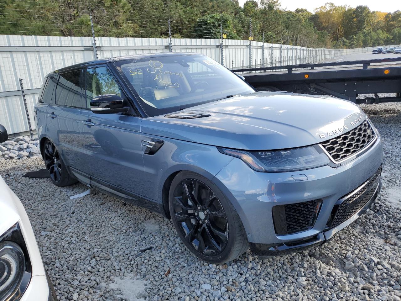 2019 Land Rover Range Rover - Image 4