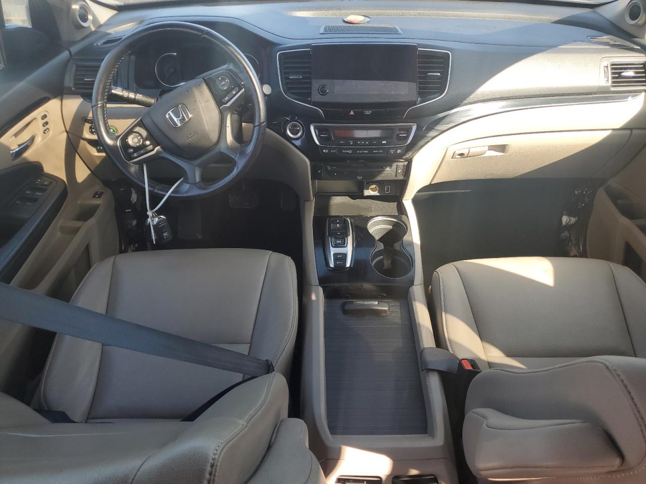 2021 Honda Pilot Touring VIN: 5FNYF6H99MB063256 Lot: 74504444