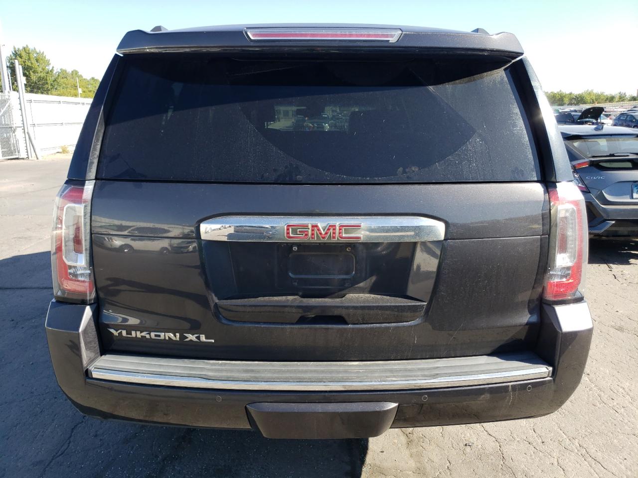 1GKS2HKJ1GR429617 2016 GMC Yukon Xl Denali