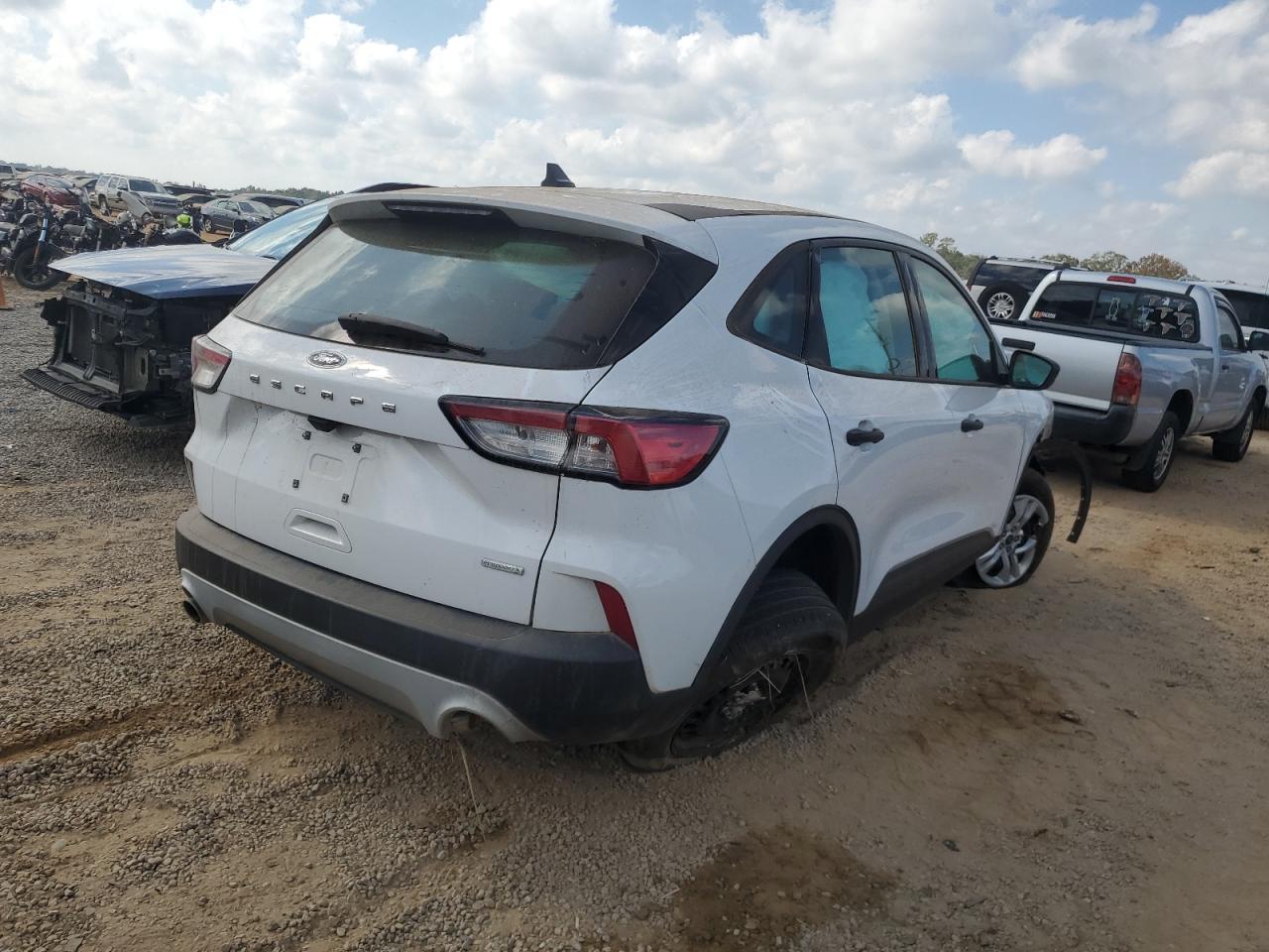2020 Ford Escape - Image 3