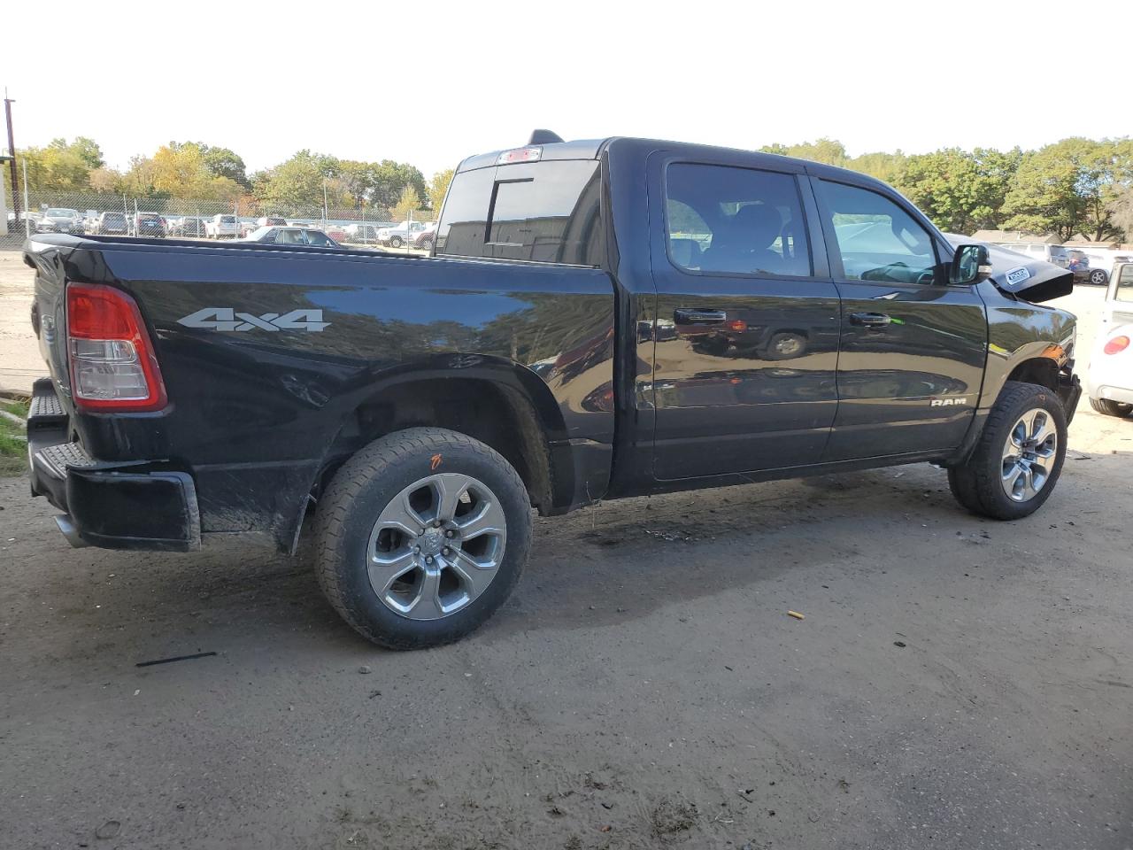 2019 RAM 1500 - Image 3