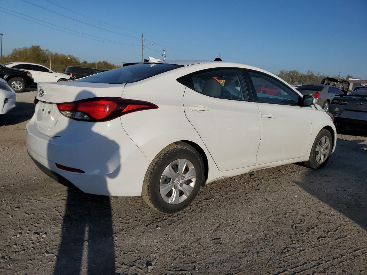 2016 Hyundai Elantra Se VIN: 5NPDH4AE1GH772208 Lot: 75234204