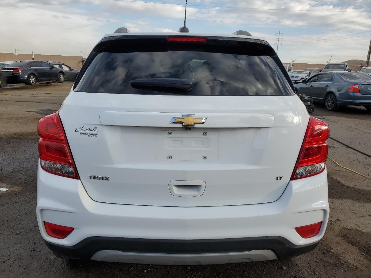 KL7CJLSB2KB855278 2019 Chevrolet Trax 1Lt