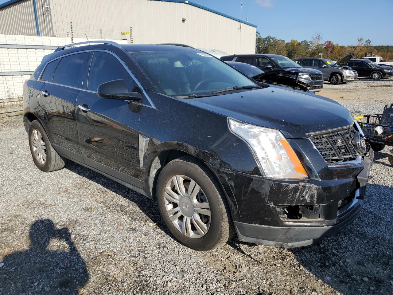 VIN 3GYFNEE33GS507547 2016 CADILLAC SRX no.4