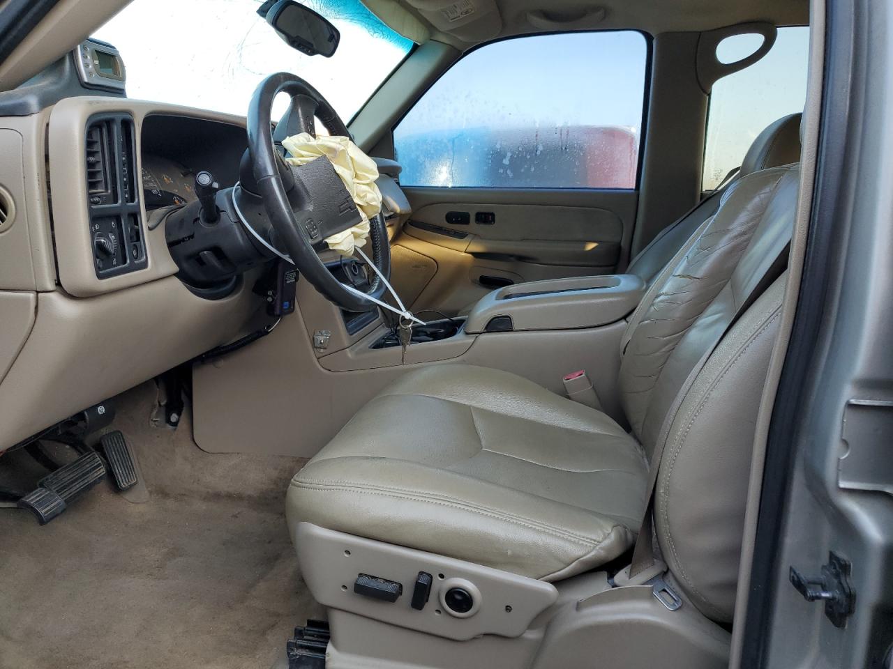 2003 Chevrolet Silverado - Image 7