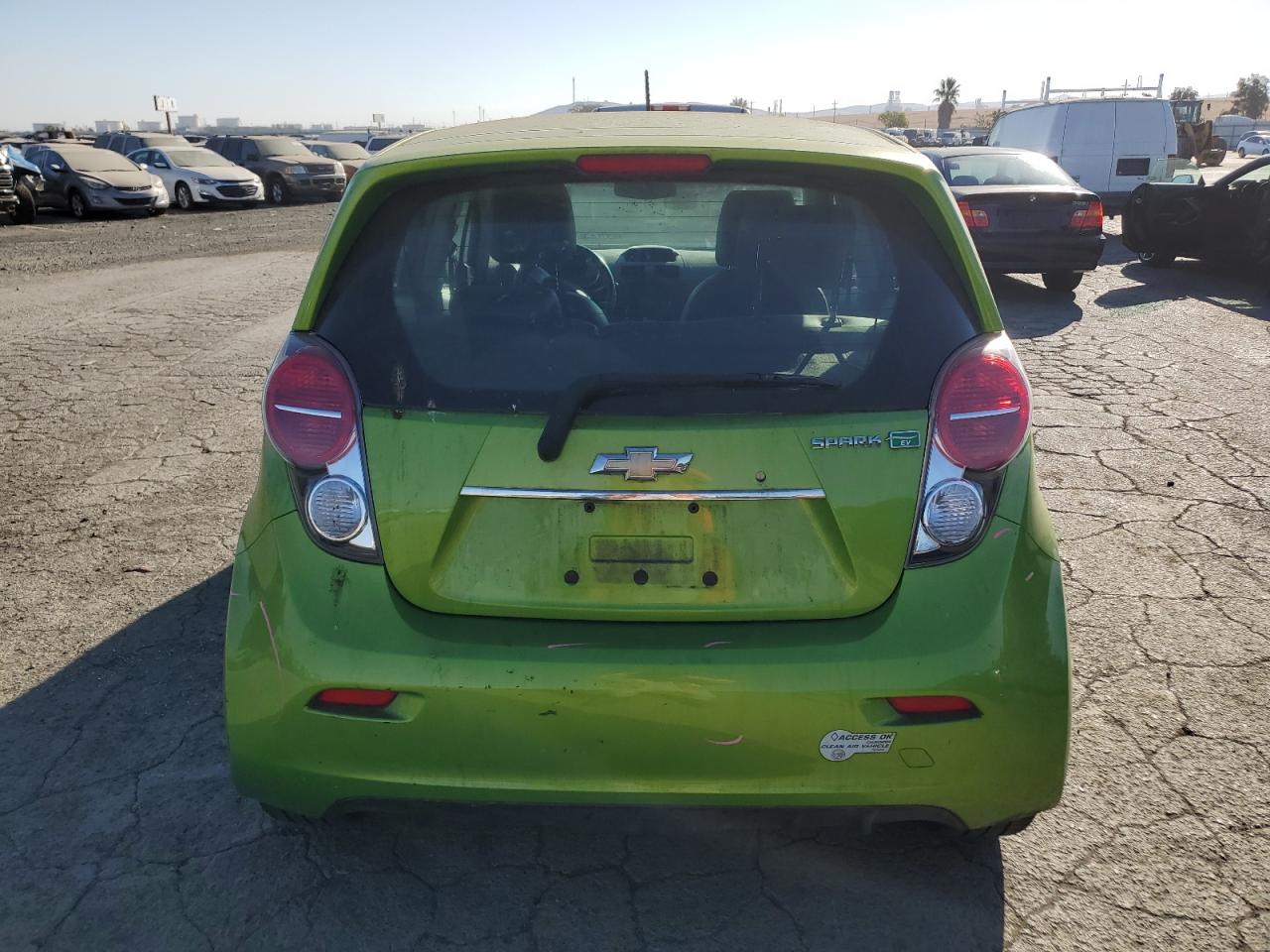 KL8CL6S03GC612358 2016 Chevrolet Spark Ev 2Lt