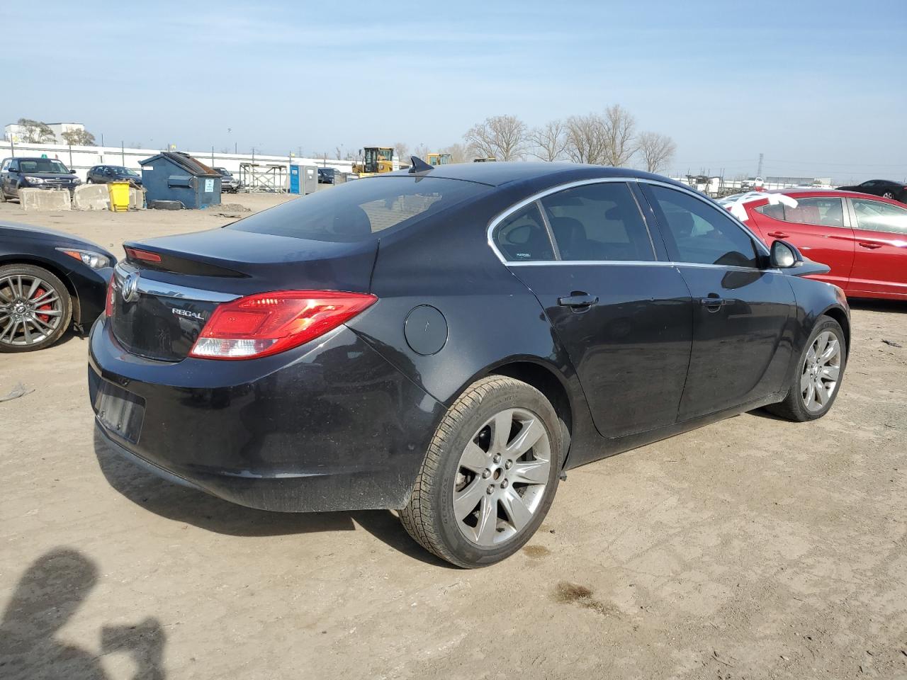 2012 Buick Regal - Image 3