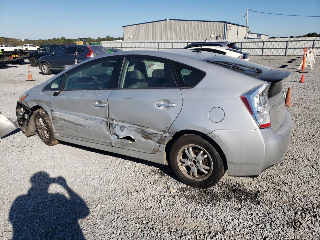 2010 Toyota Prius - Image 2