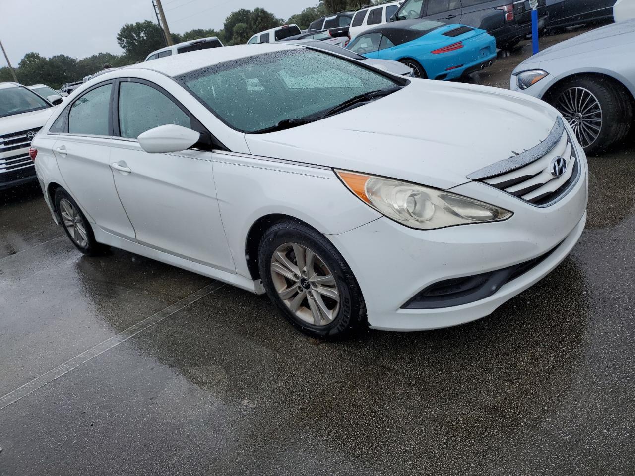 2014 Hyundai Sonata - Image 4