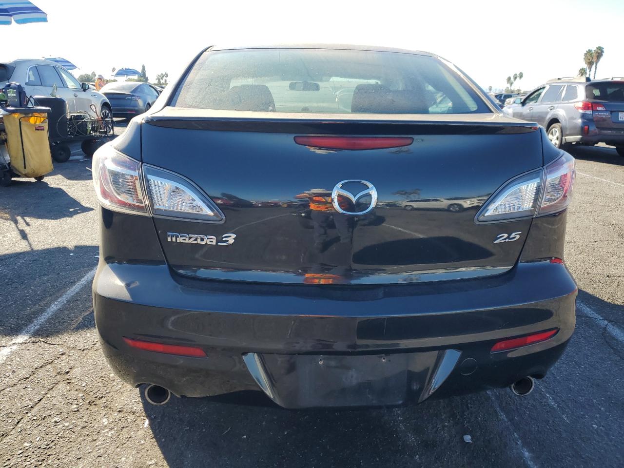 2011 Mazda 3 S VIN: JM1BL1U59B1369433 Lot: 75524004