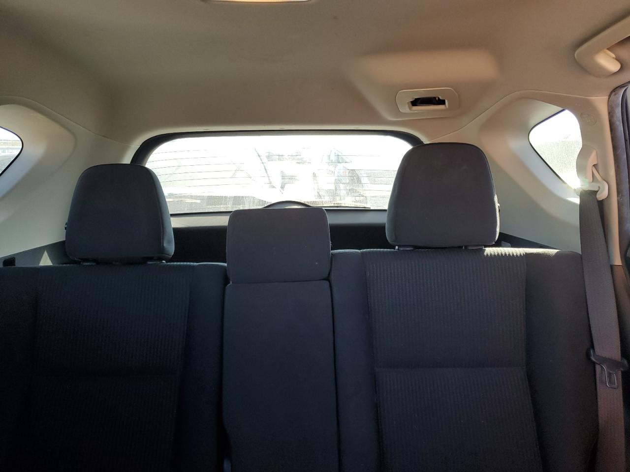 2017 Toyota RAV 4 - Image 10