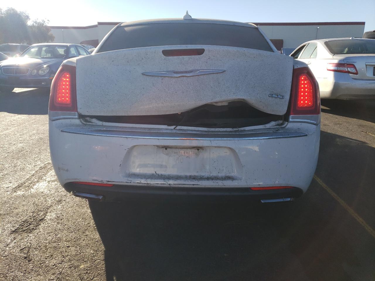 2015 Chrysler 300 - Image 5