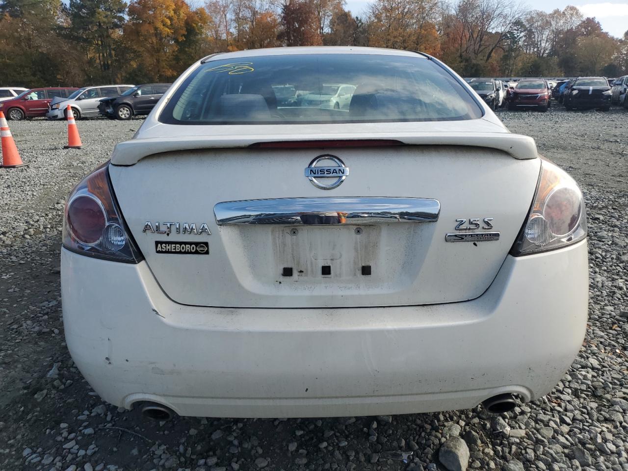 2011 Nissan Altima - Image 6