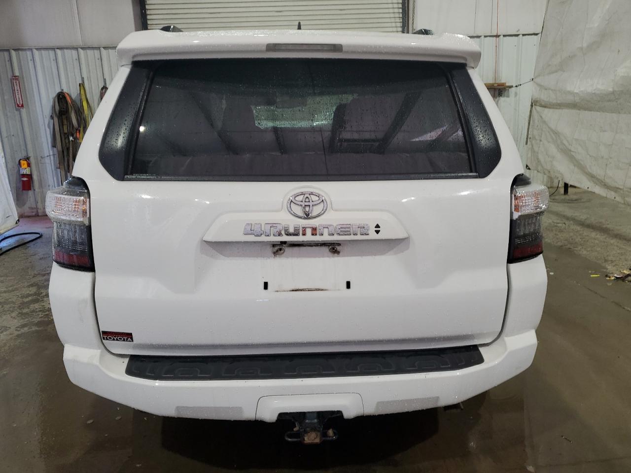 2020 Toyota 4Runner Sr5 VIN: JTEZU5JR2L5223293 Lot: 74691974