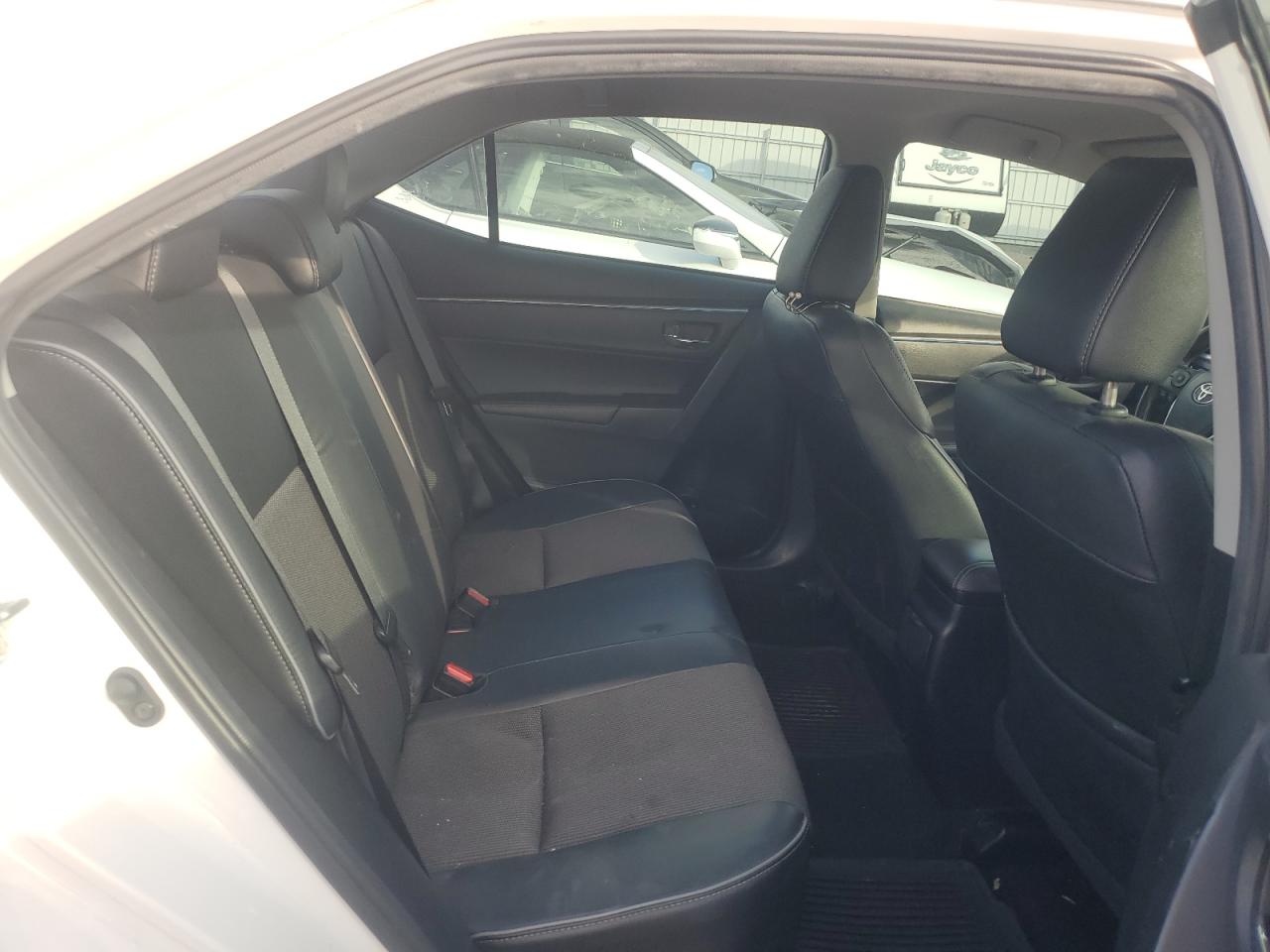 2014 Toyota Corolla - Image 10