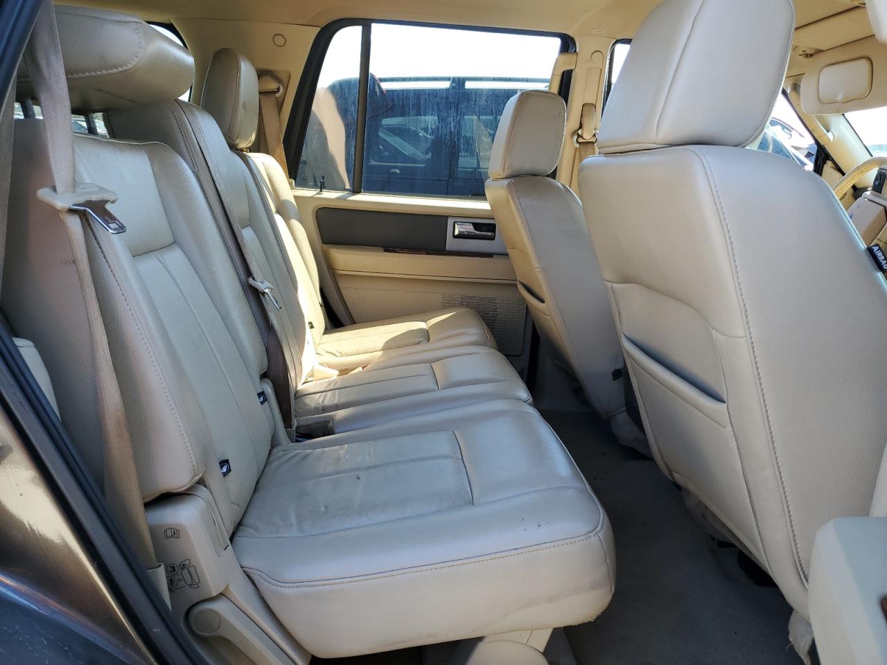 2008 Ford Expedition Eddie Bauer VIN: 1FMFU17538LA01588 Lot: 76718014