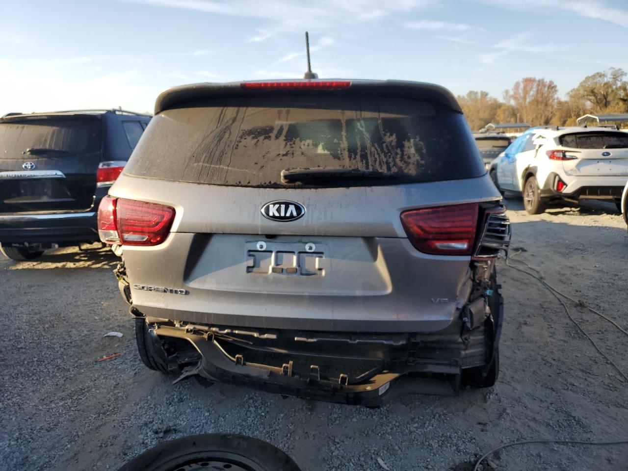 2019 Kia Sorento Lx VIN: 5XYPG4A59KG492858 Lot: 77864614