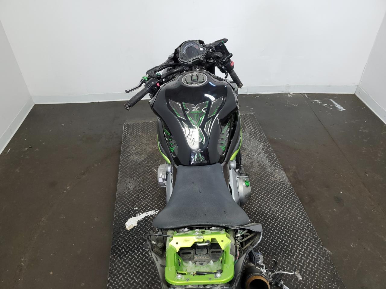 2017 Kawasaki Zr900 VIN: JKAZR2A14HDA15036 Lot: 78047834