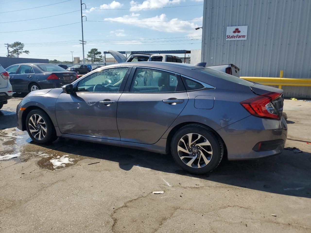 2018 Honda Civic Ex VIN: 19XFC2F79JE202667 Lot: 74000254