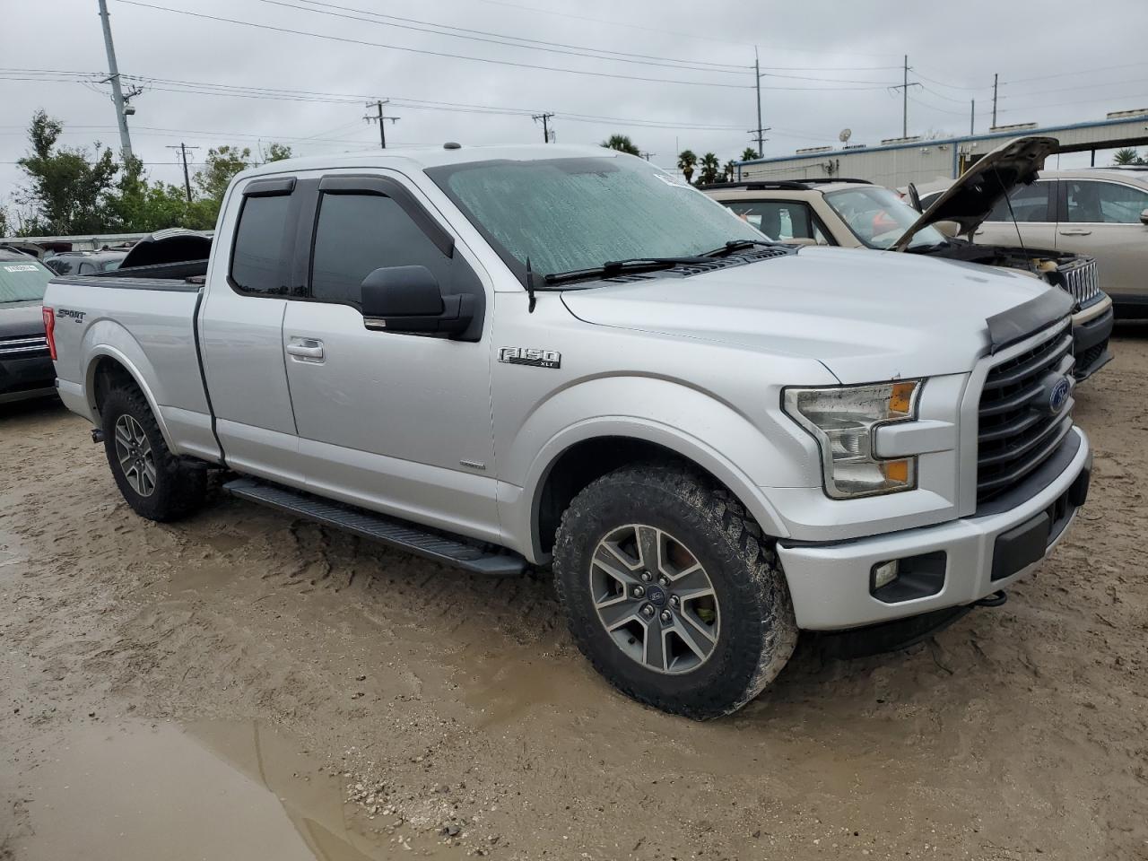 2016 Ford F-150 - Image 4