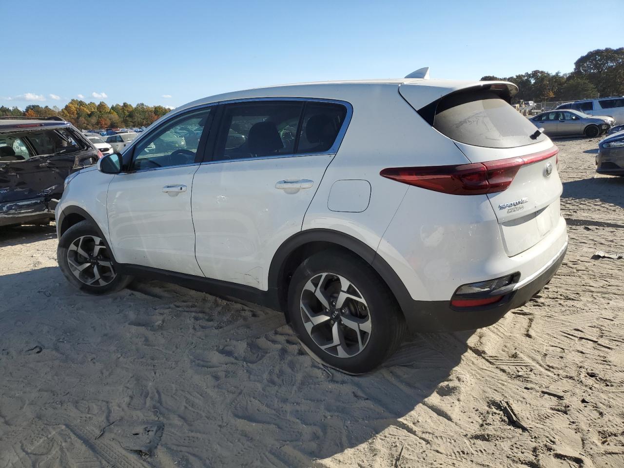 2021 Kia Sportage - Image 2