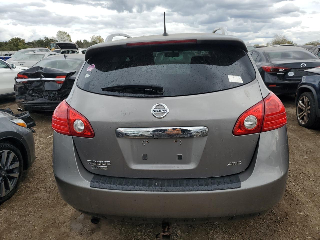 2015 Nissan Rogue - Image 6