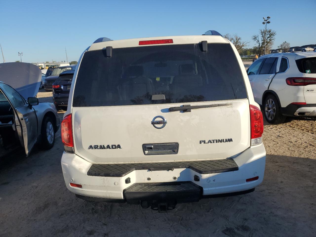 2015 Nissan Armada Platinum VIN: 5N1AA0NEXFN619654 Lot: 77788294