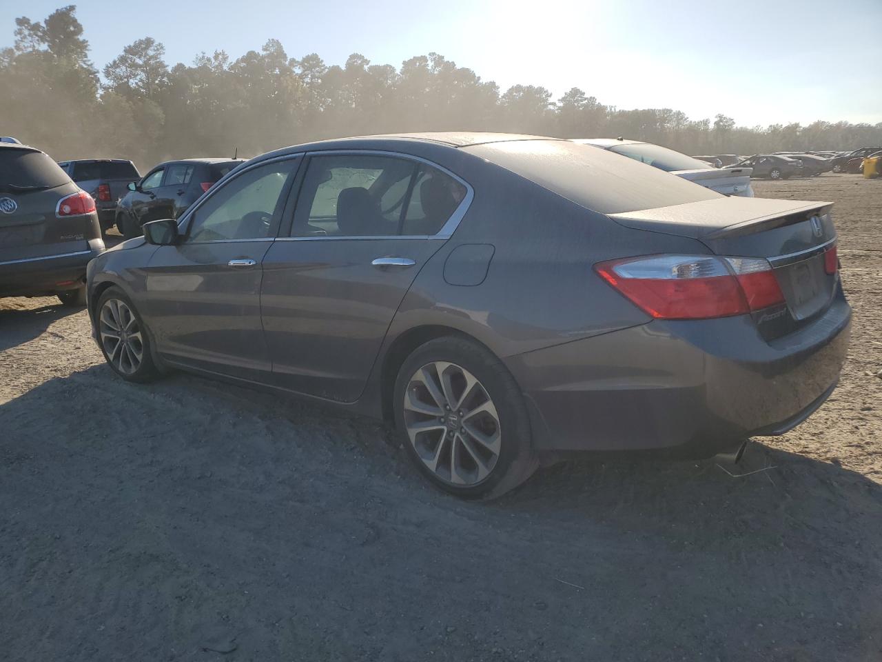 2015 Honda Accord - Image 2
