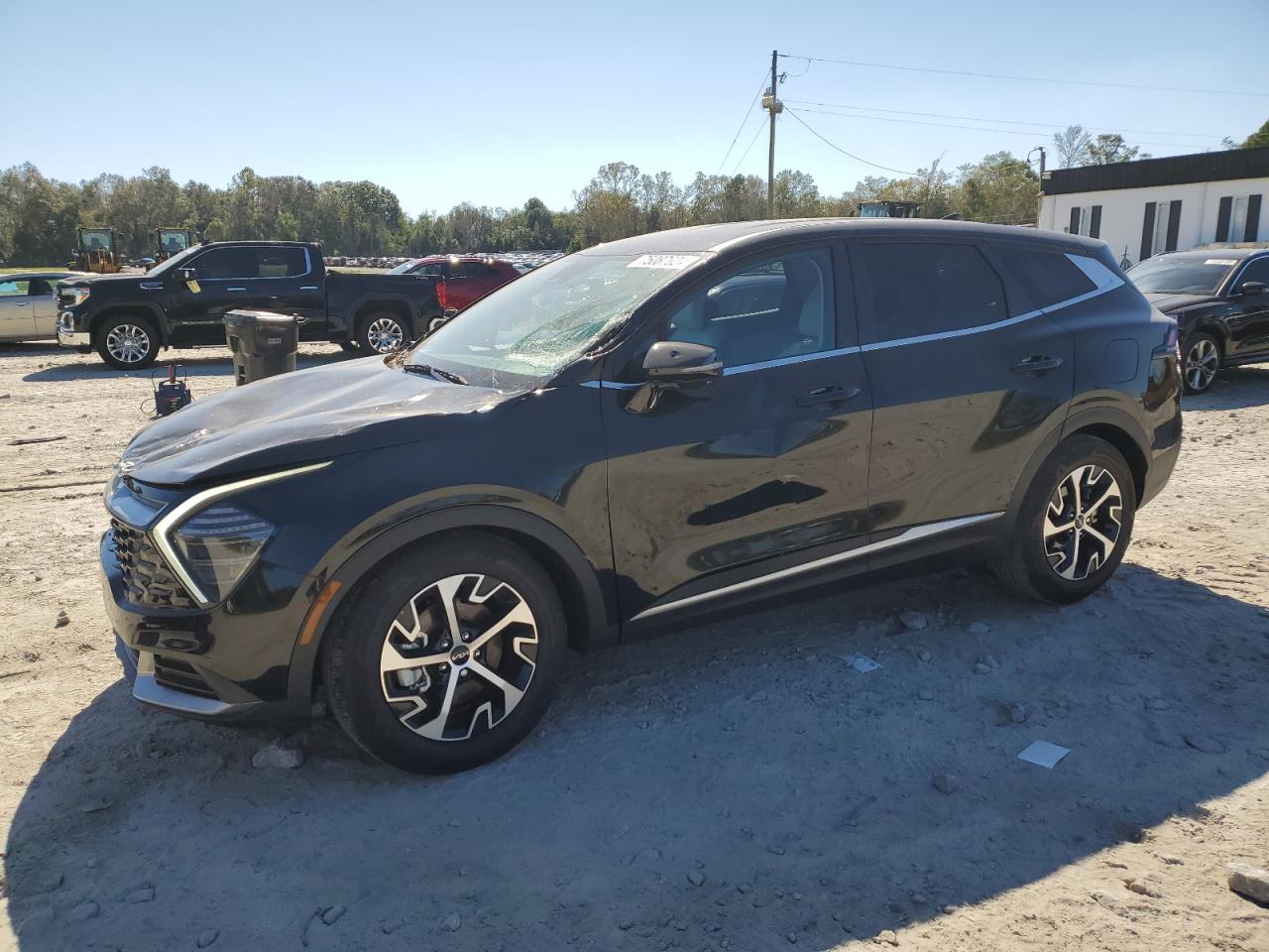 2024 Kia Sportage - Image 1